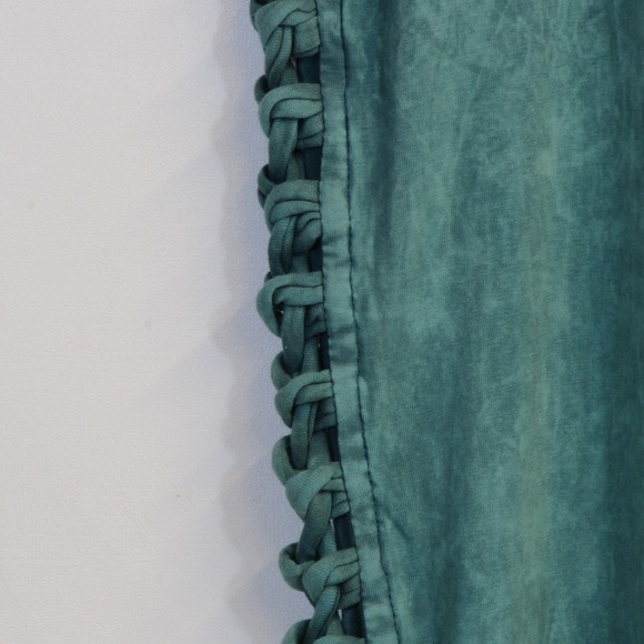 The Pyramid Collection Gray Bell Bottom Stretch Pants Size XS - Picture 4 of 7